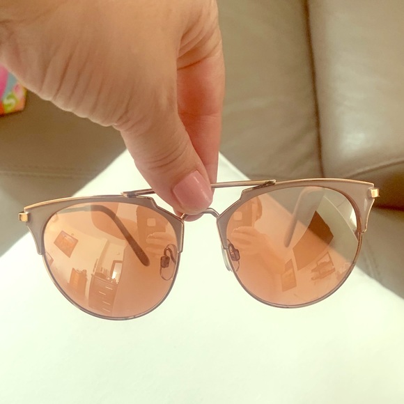 BCBGeneration Accessories - BCbG sunglasses BCBGeneration Accessories - BCbG sunglasses